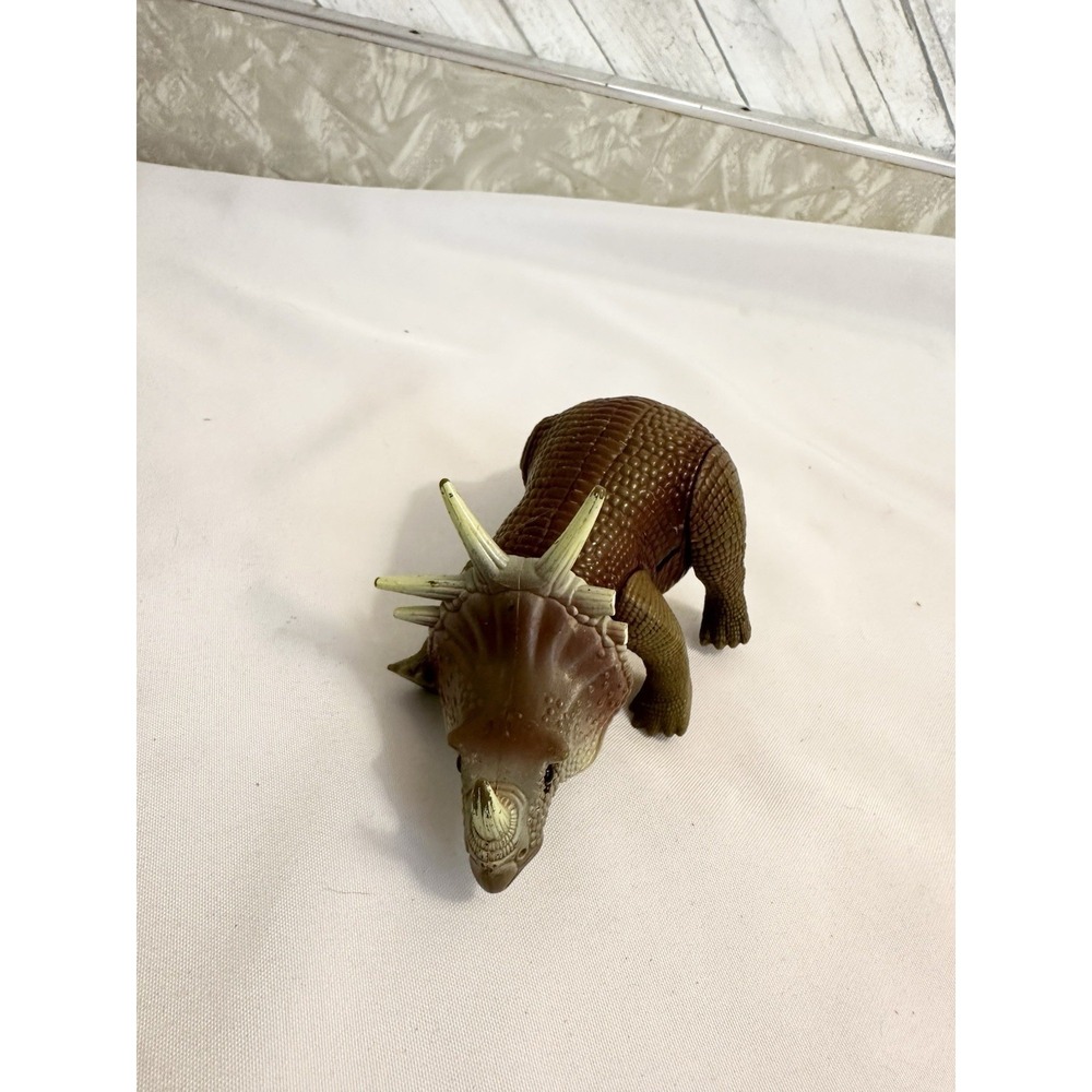 Vintage 1987 Tyco Toys Dino Riders Styracosaurus Dinosaur Action Figure